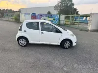 Usata Citroën C1 68 CV (50 kW) 2012 Bianco Utilitaria