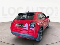 Nuova Fiat 600 110 CV (80 kW) 2025 Rosso SUV