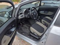 Usata Fiat Grande Punto Dynamic 90 CV (66 kW) 2006 Argento Utilitaria