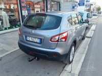 Usata Nissan Qashqai Acenta 131 CV (96 kW) 2011 Grigio SUV