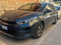 Begagnad Kia XCeed Turbo 120 HK (88 kW) 2022 Grå SUV