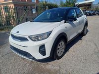 Usata Kia Stonic Urban 101 CV (74 kW) 2018 Bianco SUV