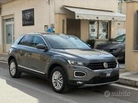 Usata VW T-Roc Advance 116 CV (85 kW) 2018 Grigio SUV