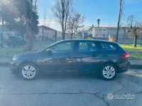 Usata Peugeot 308 131 CV (96 kW) 2019 Grigio Station wagon
