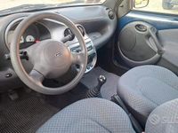Usata Ford Ka Collection 60 CV (44 kW) 2001 Blu Utilitaria