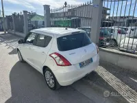 Usata Suzuki Swift 94 CV (69 kW) 2013 Bianco Utilitaria
