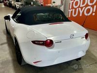 Usata Mazda MX5 131 CV (96 kW) 2016 Bianco Cabrio