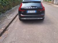 Usata Volvo V60 CC 197 CV (144 kW) 2023 Nero Station wagon