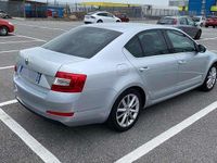 Usata Skoda Octavia Executive 150 CV (110 kW) 2014 Berlina