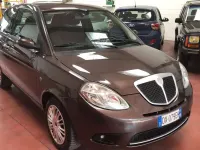 Usata Lancia Ypsilon 60 CV (44 kW) 2009 Marrone metallizzato Utilitaria