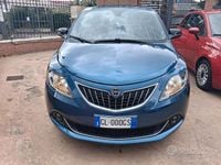 Usata Lancia Ypsilon S 69 CV (50 kW) 2022 Blu Utilitaria