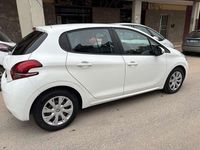 Usata Peugeot 208 Active 75 CV (55 kW) 2018 Utilitaria