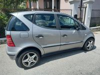 Begagnad Mercedes A160 102 HK (75 kW) 1999 Grå Halvkombi