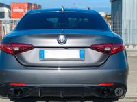 Usata Alfa Romeo Giulia Tech Edition 190 CV (139 kW) 2019 Grigio Berlina