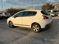 Usata Peugeot 3008 Active 115 CV (84 kW) 2015 Bianco Station wagon