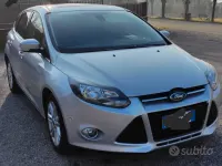 Usata Ford Focus Titanium 115 CV (84 kW) 2014 Grigio Berlina