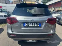 Usata Suzuki Vitara 102 CV (75 kW) 2023 Grigio SUV