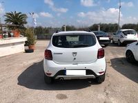 Usata Dacia Sandero Stepway 90 CV (66 kW) 2017 Bianco Berlina