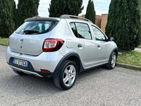 Usata Dacia Sandero Stepway 2014 Grigio Berlina