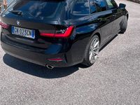 Usata BMW 320 Efficient Dynamics 190 CV (139 kW) 2021 Nero Station wagon