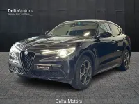 Käytetty Alfa Romeo Stelvio Tech Edition 190 HP (139 kW) 2019 Musta Katumaasturi