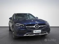 Usata Mercedes C220 Premium 200 CV (147 kW) 2022 Blu Station wagon