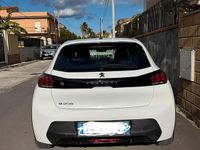 Usata Peugeot e-208 Active 80 kW (110 CV) 2023 Bianco Utilitaria
