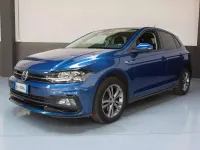 Usata VW Polo R-line 95 CV (69 kW) 2020 Blu/azzurro Utilitaria