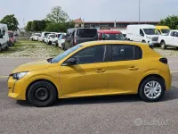 Usata Peugeot 208 Active 75 CV (55 kW) 2023 Giallo Utilitaria