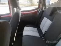 Usata Fiat Qubo Dynamic 95 CV (69 kW) 2016 Rosso Monovolume