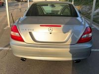 Usata Mercedes SLK350 272 CV (200 kW) 2004 Argento Cabrio