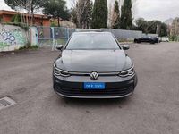 Usata VW Golf VIII Life 110 CV (80 kW) 2023 Grigio Berlina