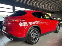 Usata Alfa Romeo Stelvio 150 CV (110 kW) 2018 Rosso SUV
