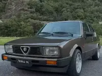 Usata Alfa Romeo Alfetta 130 CV (95 kW) 1983 Berlina