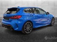 Usata BMW M135 306 CV (225 kW) 2021 Blu/azzurro Utilitaria