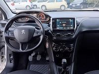 Usata Peugeot 208 Active 102 CV (75 kW) 2021 Bianco Utilitaria