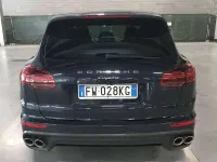 Usata Porsche Cayenne 250 CV (183 kW) 2016 Blu/azzurro SUV
