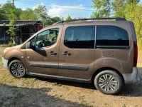 Usata Peugeot Partner Tepee Outdoor 115 CV (84 kW) 2014 Marrone Monovolume