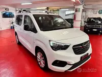 Usata Opel Combo Life Elegance 102 CV (75 kW) 2022 Bianco Monovolume