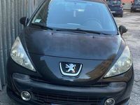 usata Peugeot 207 1600 diesel 2009