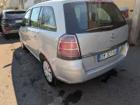 Usata Opel Zafira Elegance 97 CV (71 kW) 2007 Monovolume