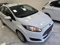 Usata Ford Fiesta Business Edition 75 CV (55 kW) 2016 Bianco Berlina
