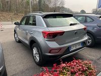 Usata VW T-Roc 150 CV (110 kW) 2025 Argento SUV
