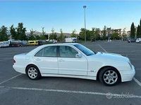 Usata Mercedes E320 Classic 197 CV (144 kW) 2000 Berlina