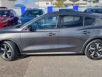 Usado Ford Focus Active 125 CV (91 kW) 2022 Gris SUV