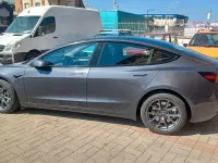 Usata Tesla Model 3 152 kW (208 CV) 2022 Grigio Berlina