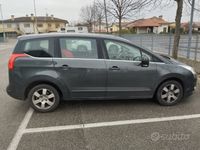 usata Peugeot 5008 7 posti