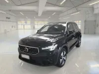 Usata Volvo XC40 Core 129 CV (94 kW) 2022 Nero SUV