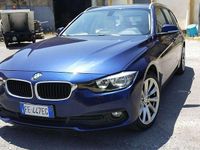 Usata BMW 320 Advantage 190 CV (139 kW) 2016 Blu Station wagon