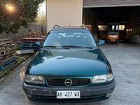 Usata Opel Astra 1996 Verde Station wagon